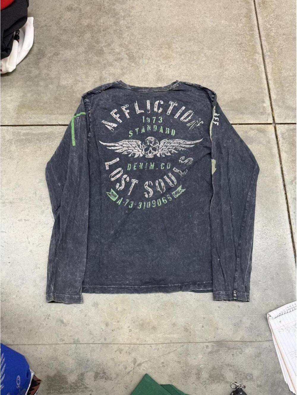 vintage affliction lost souls faded black henley shirt size medium